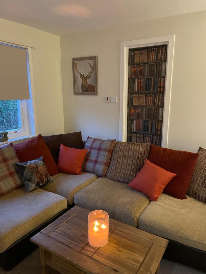 Charleston Apartment Self Catering 5 Min Drive From Town Centre Inverness Exterior foto